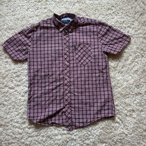 Y2K Ben Sherman Red Plaid Short-Sleeve Button-Down Shirt. Size M.